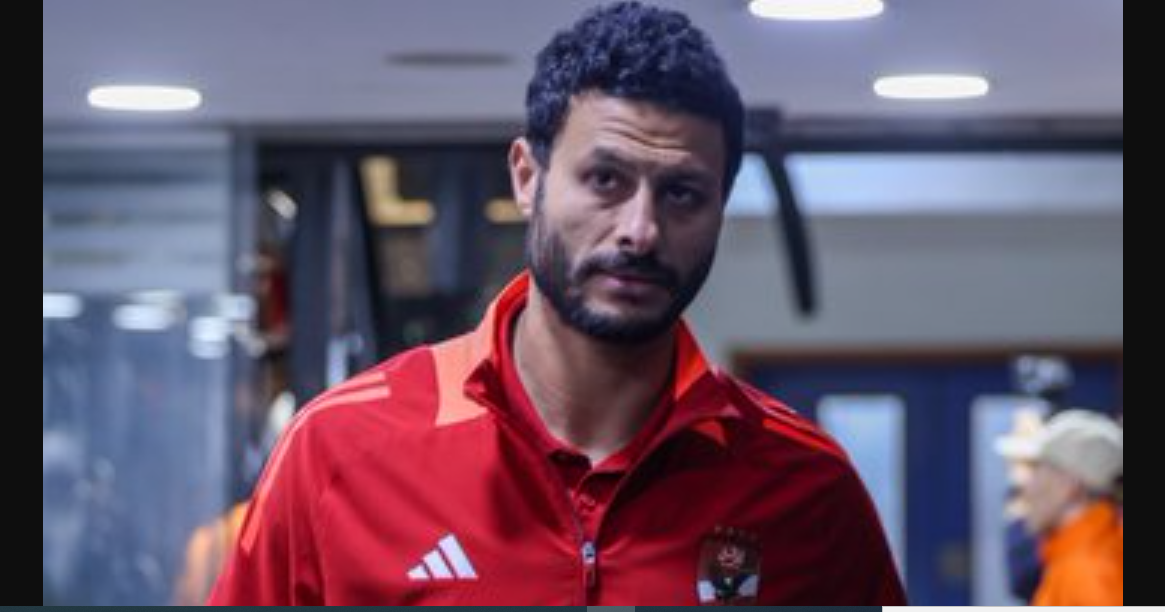 أمام عاشور يمنح الصدارة للأحمر.. نتيجة مباراة الأهلي وغزل المحلة ) أمام عاشور يمنح الصدارة للأحمر.. نتيجة مباراة الأهلي وغزل المحلة